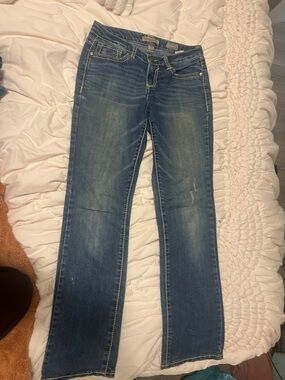 Women’s Bootcut Jeans in Medium Blue Wash
